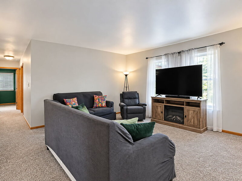 1534 Timberwood Court Sycamore IL 60178