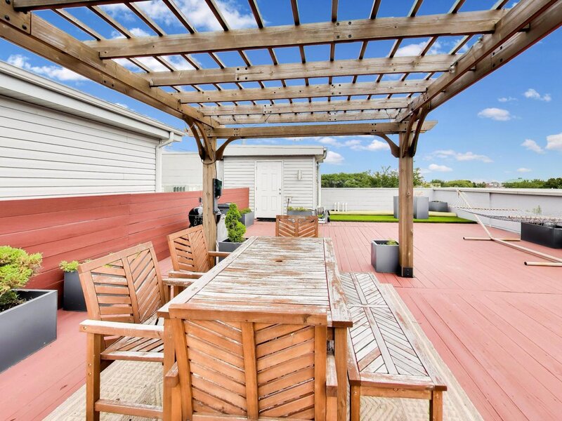 1000 N Damen Avenue Chicago IL 60622