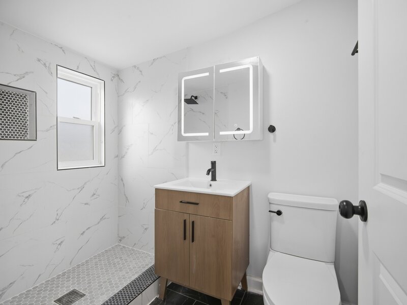 3947 N Neva Avenue Chicago IL 60634