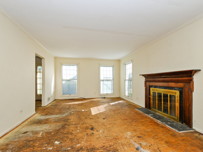 130 Westhampton Court Aurora IL 60504
