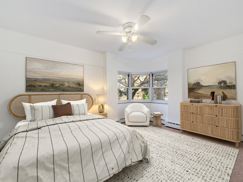 4970 N Marine Drive Chicago IL 60640