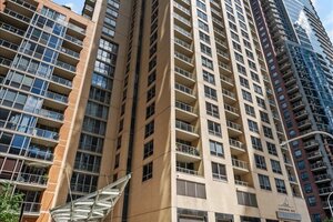 Photo of 420 E Waterside Drive Chicago IL 60601 Unit 2602