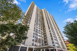 Photo of 1460 N Sandburg Terrace Chicago IL 60610 Unit 1110