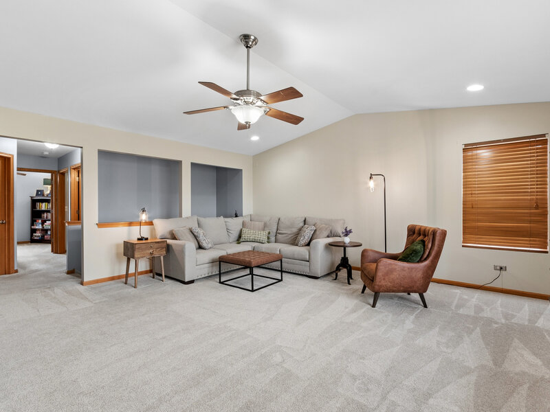 1242 Courtland Circle Plainfield IL 60586