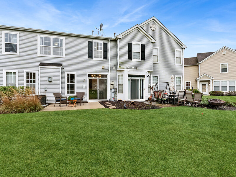 1242 Courtland Circle Plainfield IL 60586