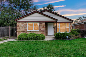 Photo of 14905 Edbrooke Avenue Dolton IL 60419