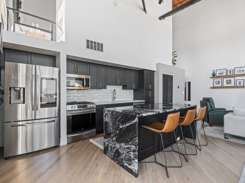 2614 N Clybourn Avenue Chicago IL 60614