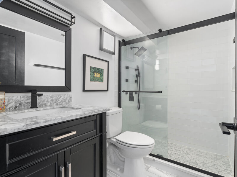 2614 N Clybourn Avenue Chicago IL 60614