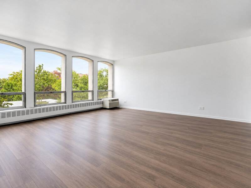 1451 E 55th Street Chicago IL 60615