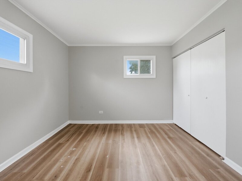 16353 Sawyer Avenue Markham IL 60428