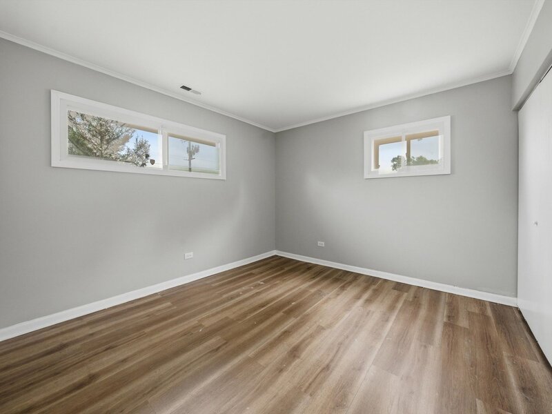 16353 Sawyer Avenue Markham IL 60428