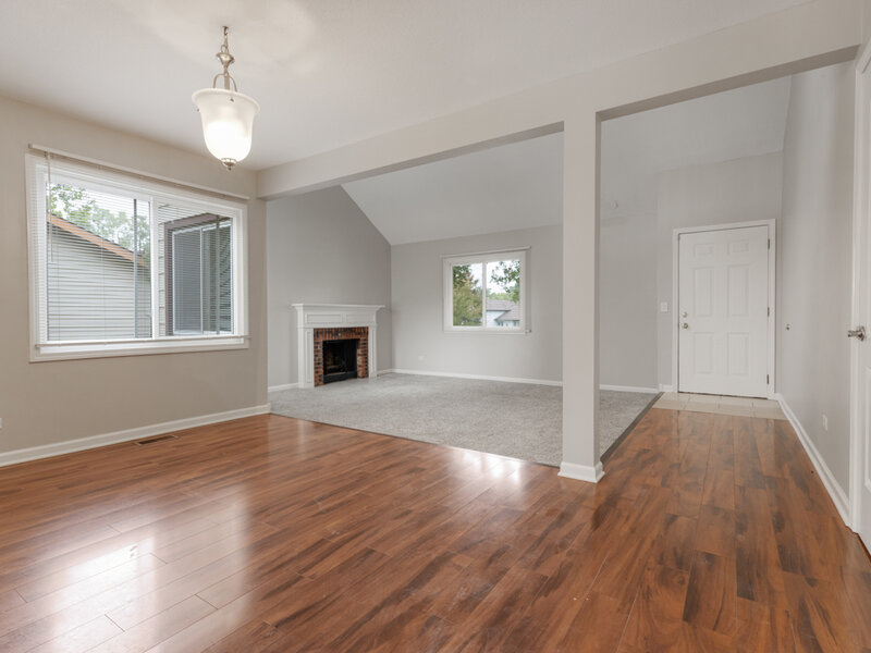 5224 Arlington Circle Hanover Park IL 60133