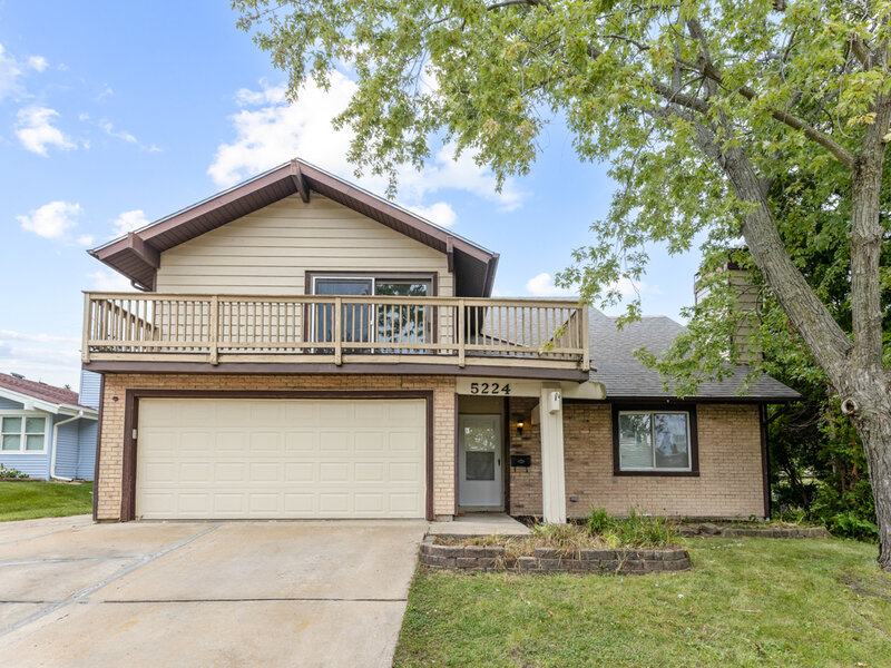 5224 Arlington Circle Hanover Park IL 60133