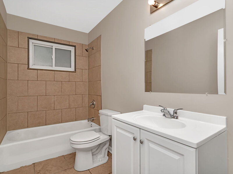 1512 Lincoln Place Calumet City IL 60409