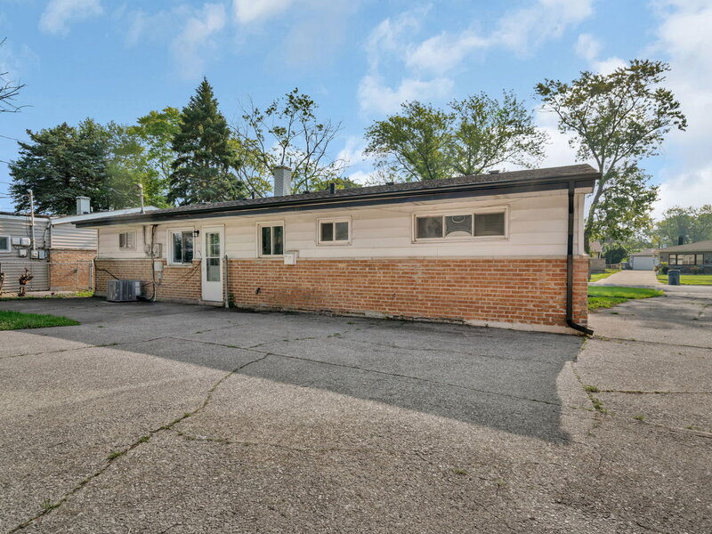 1512 Lincoln Place Calumet City IL 60409