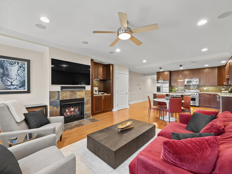 1921 W Diversey Parkway Chicago IL 60614