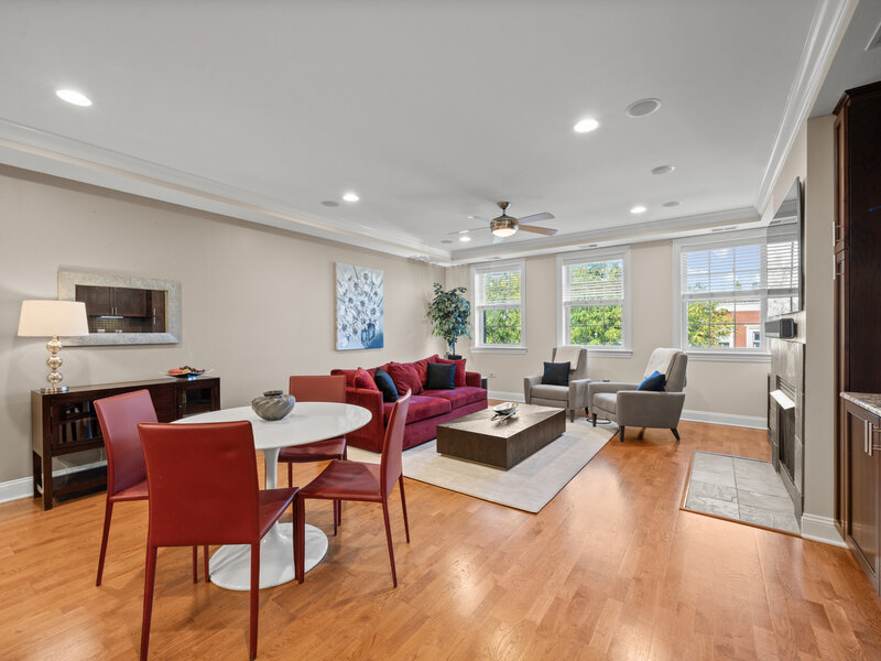 1921 W Diversey Parkway Chicago IL 60614