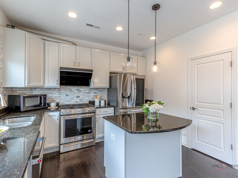 3211 Coral Lane Glenview IL 60026