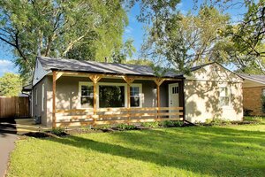 Photo of 48 N Pleasant Road Lake Zurich IL 60047