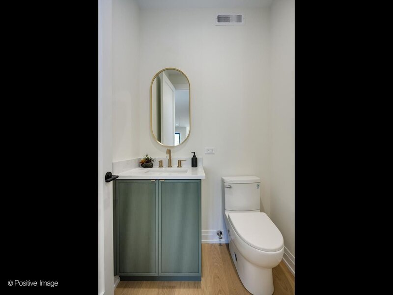 1821 N Kimball Avenue Chicago IL 60647