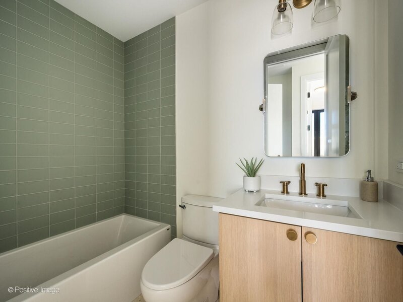 1821 N Kimball Avenue Chicago IL 60647