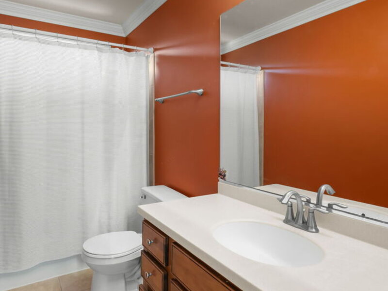 308 Comstock Drive Elgin IL 60124
