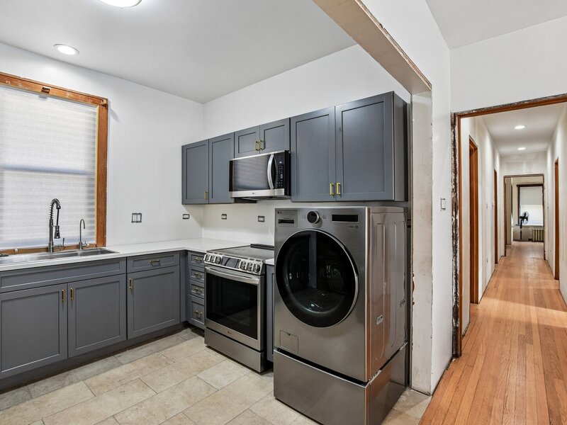 7918 S Luella Avenue Chicago IL 60617
