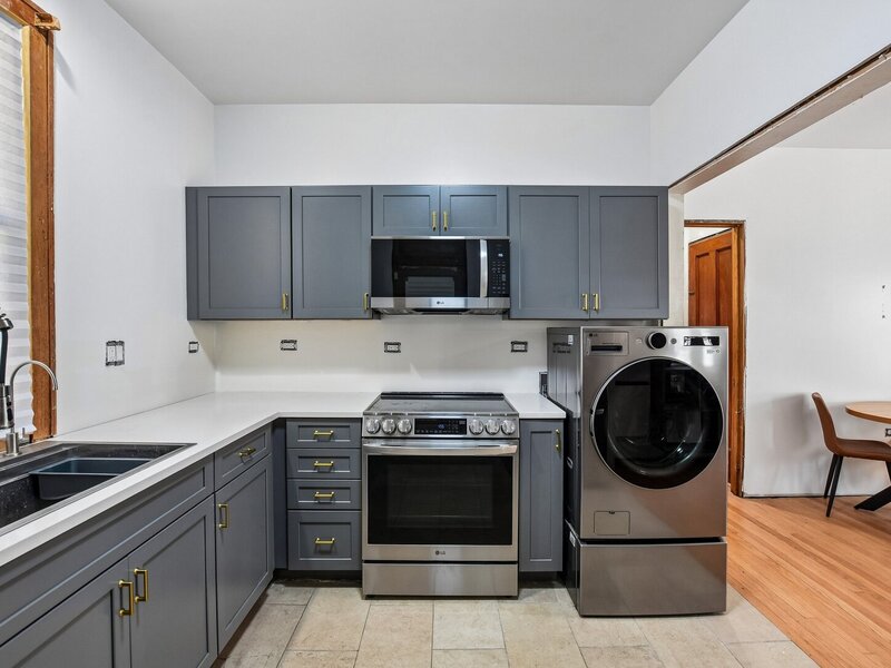 7918 S Luella Avenue Chicago IL 60617