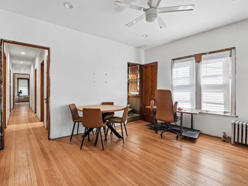 7918 S Luella Avenue Chicago IL 60617
