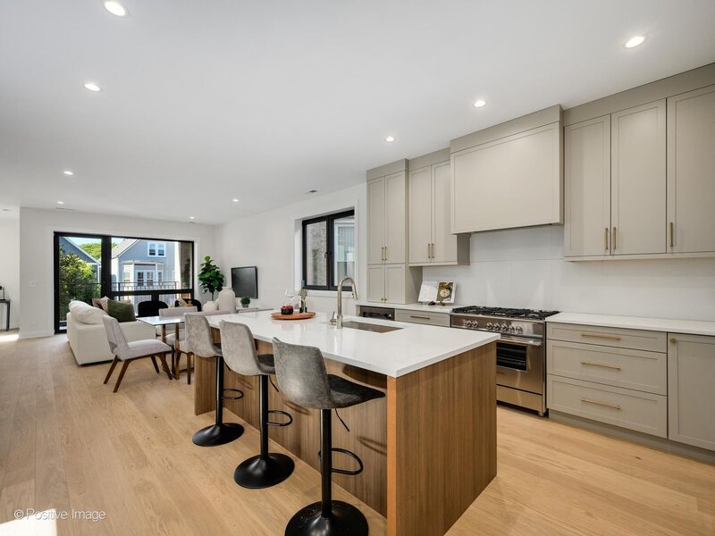 1821 N Kimball Avenue Chicago IL 60647