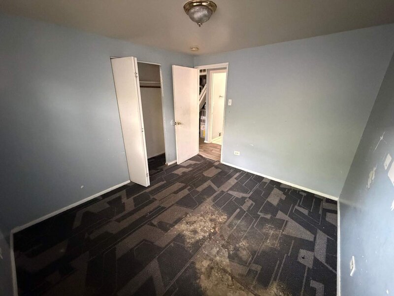 3227 Nelson Avenue Robbins IL 60472