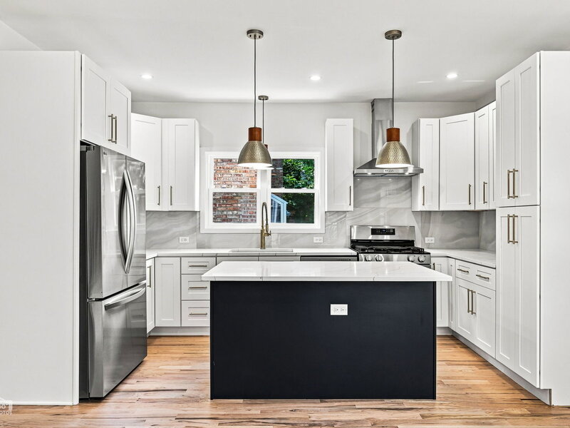 5722 W Grover Street Chicago IL 60630