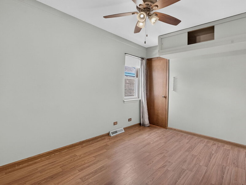 9628 S Utica Avenue Evergreen Park IL 60805