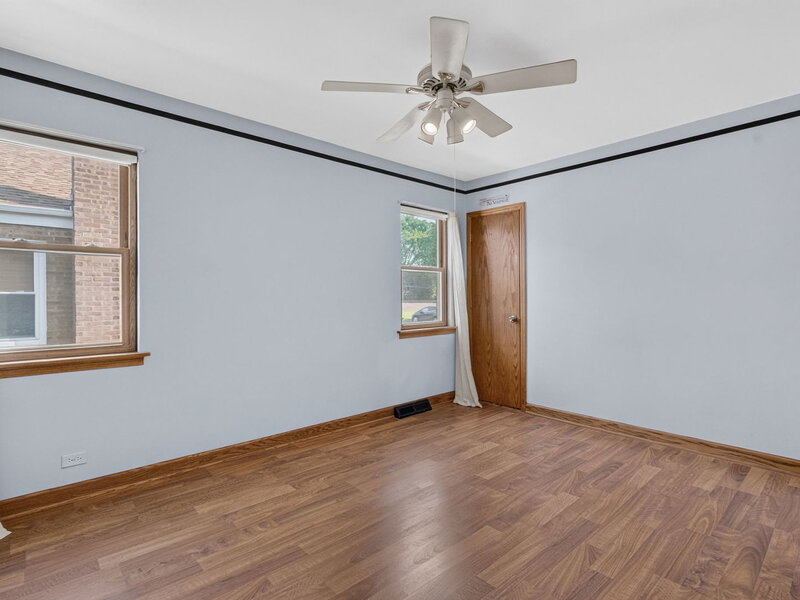 9628 S Utica Avenue Evergreen Park IL 60805