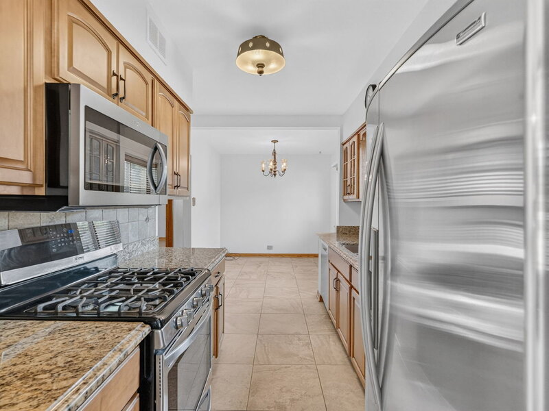 9628 S Utica Avenue Evergreen Park IL 60805