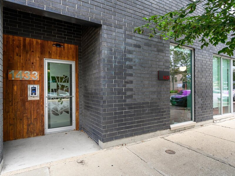 1433 N Ashland Avenue Chicago IL 60622