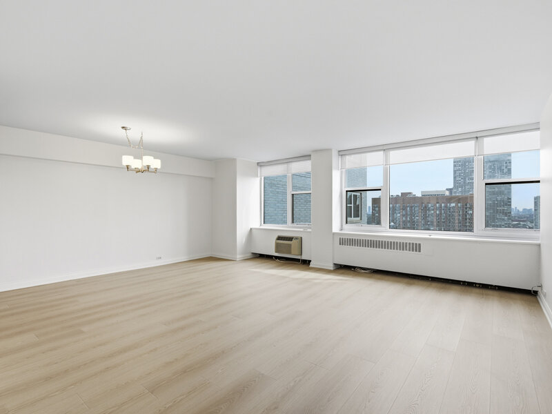 4250 N Marine Drive Chicago IL 60613