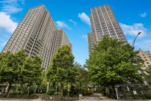 Photo of 4250 N Marine Drive Chicago IL 60613 Unit 2210