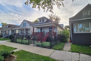 Photo of 8940 S Parnell Avenue Chicago IL 60620