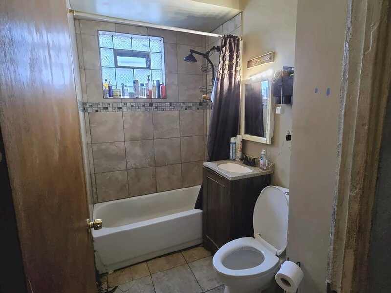 8940 S Parnell Avenue Chicago IL 60620