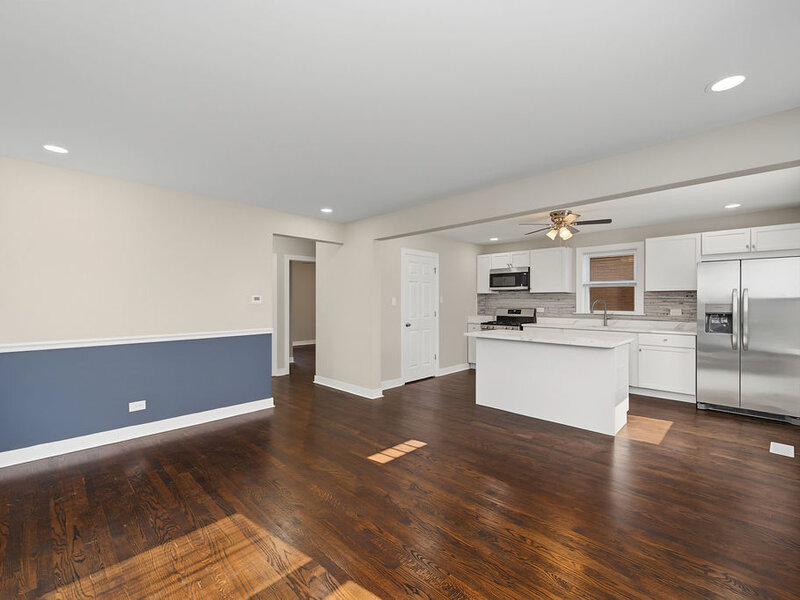 11325 S Avenue H Chicago IL 60617