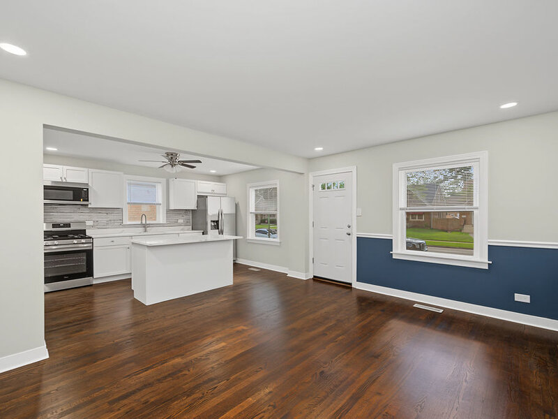 11325 S Avenue H Chicago IL 60617