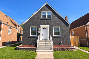 Photo of 11325 S Avenue H Chicago IL 60617