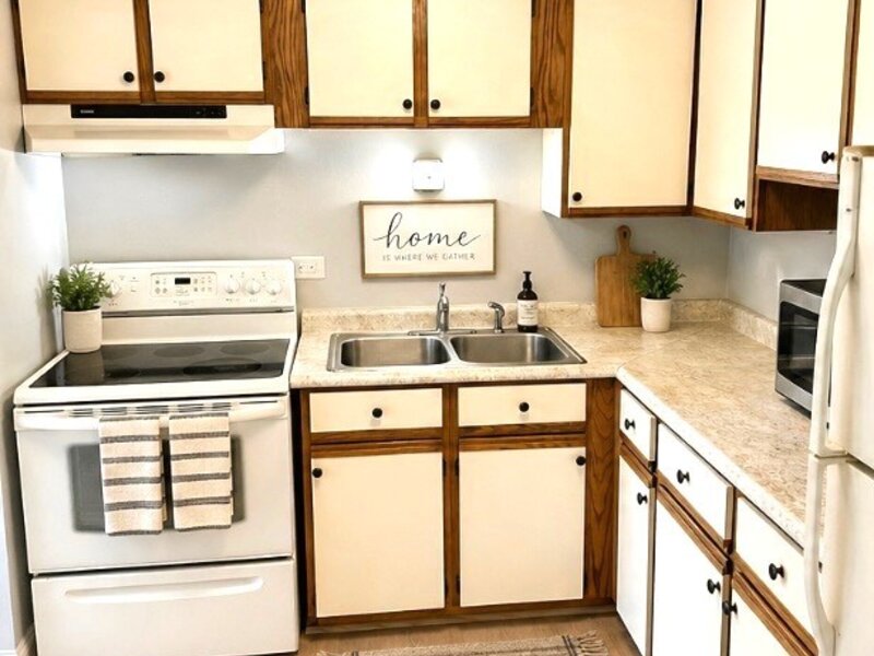 9128 W Terrace Drive Niles IL 60714