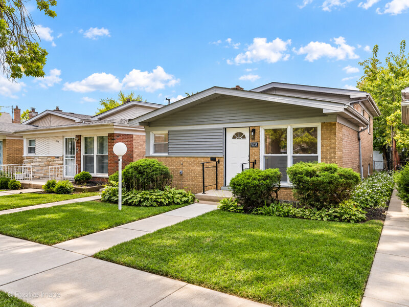 9136 S Union Avenue Chicago IL 60620