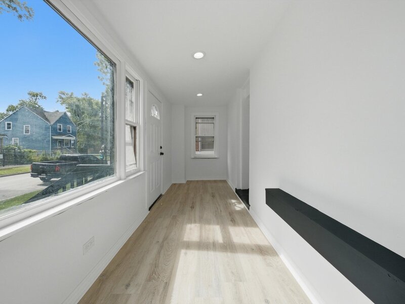 710 E 92nd Place Chicago IL 60619