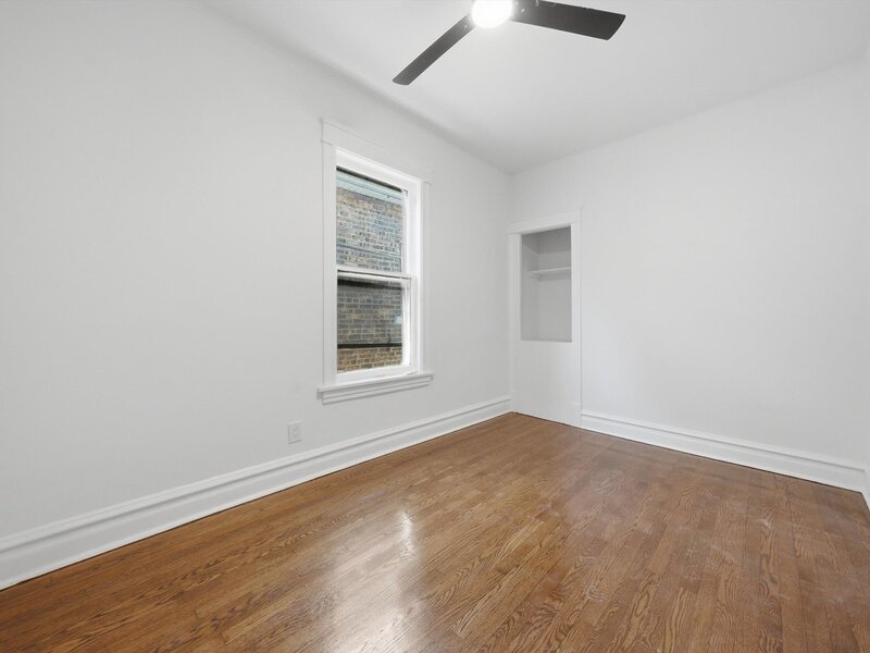 710 E 92nd Place Chicago IL 60619