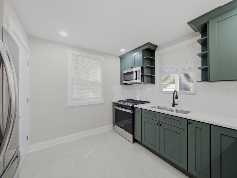 8252 S Marshfield Avenue Chicago IL 60620