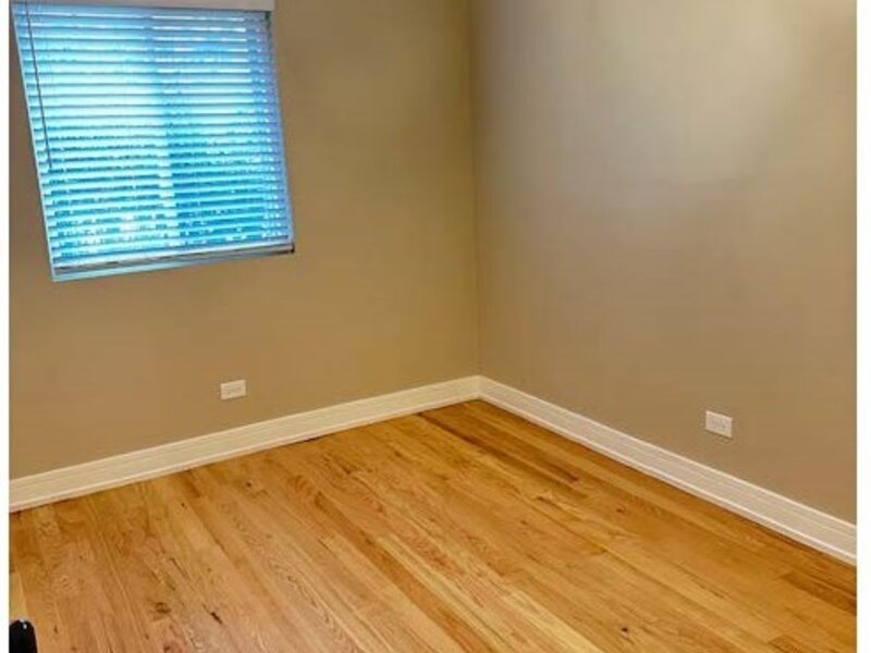 162 Thunderbird Trail Carol Stream IL 60188