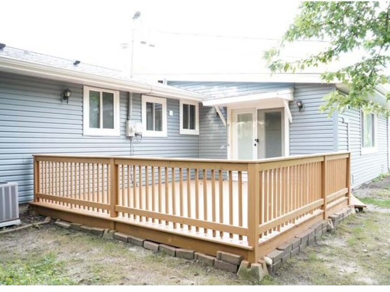 162 Thunderbird Trail Carol Stream IL 60188